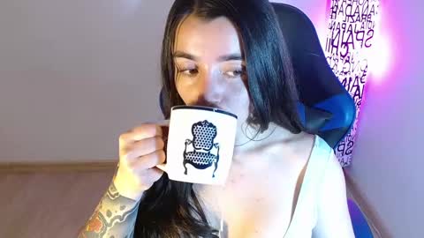 ana 3 online show from October 9, 2025, 1:47 am