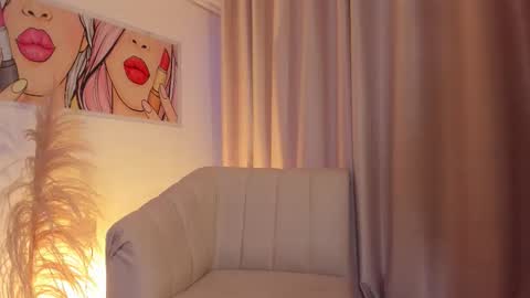 Ana online show from November 2, 2025, 7:38 pm