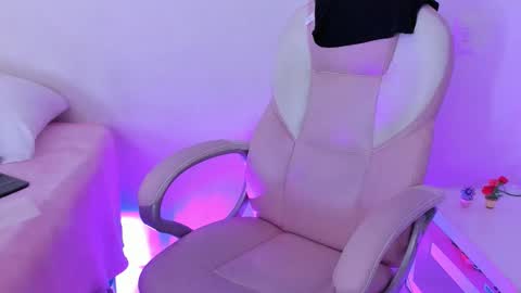 Anastacia online show from December 22, 2025, 1:24 am