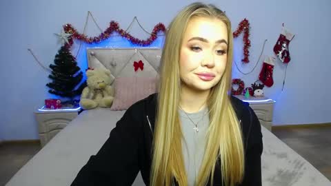 Snapshot of anastacyyellig chatting on January 6, 2025, 10:47 pm anastacyyellig online show from January 6, 2025, 10:47 pm