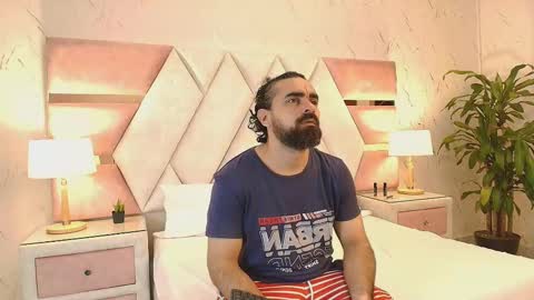 anastasia_marco online show from March 12, 2025, 12:36 pm