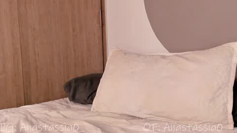 Anastassia online show from February 11, 2025, 6:08 am