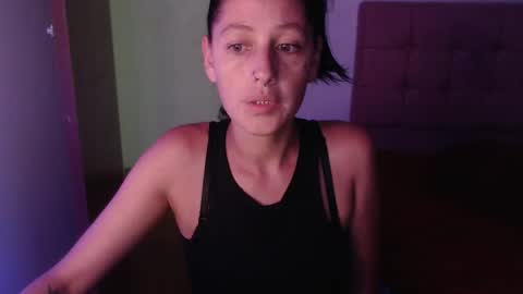 Snapshot of anasweet_69 chatting on December 5, 2024, 11:07 pm ANA online show from December 5, 2024, 11:07 pm