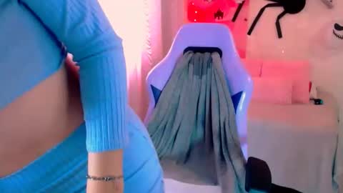 Snapshot of anaughty_kitten chatting on October 30, 2025, 3:24 pm Tatiana I was Latingoddess69 online show from October 30, 2025, 3:24 pm