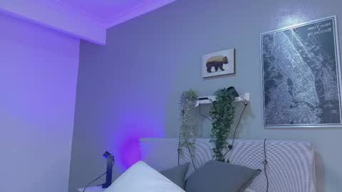 Kendra  online show from March 18, 2026, 10:07 am