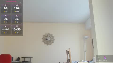 Snapshot of anax69 chatting on November 12, 2025, 8:37 am mario online show from November 12, 2025, 8:37 am