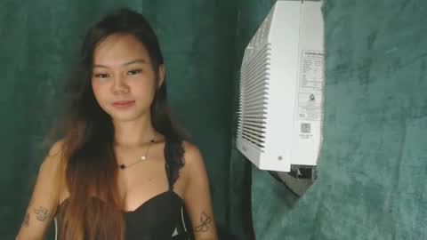 Snapshot of andiaprecious_ chatting on March 27, 2026, 5:02 am andiaprecious_ online show from March 27, 2026, 5:02 am