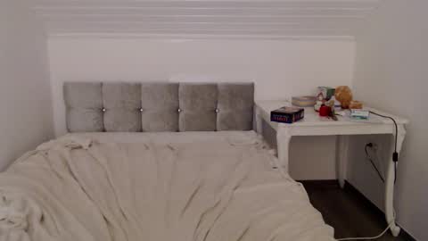 Andorphin online show from October 21, 2025, 7:03 pm