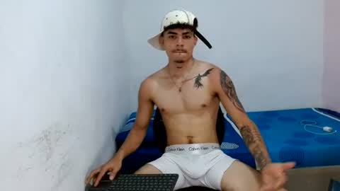 andr_093 online show from June 15, 2026, 12:40 pm