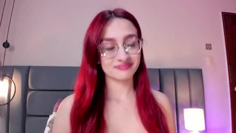 Snapshot of andracyruss chatting on December 2, 2025, 11:37 am Andra Cyrus online show from December 2, 2025, 11:37 am