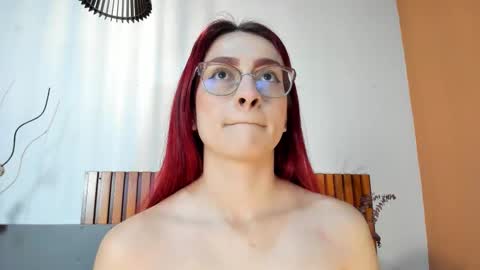 Snapshot of andracyruss chatting on December 15, 2025, 11:36 am Andra Cyrus online show from December 15, 2025, 11:36 am