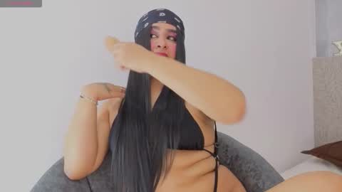 Snapshot of andre3969 chatting on March 10, 2026, 5:01 am Andre online show from March 10, 2026, 5:01 am