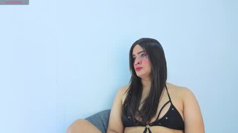 Snapshot of andre3969 chatting on April 3, 2026, 3:59 am Andre online show from April 3, 2026, 3:59 am