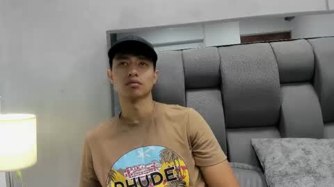 Andre Blow online show from October 10, 2025, 12:04 pm