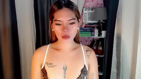 andrea06121998 online show from March 29, 2026, 12:49 pm