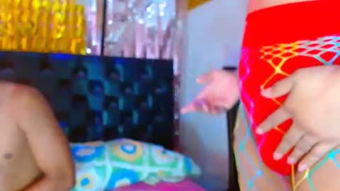 andrea andres couplehot online show from April 20, 2026, 8:06 am