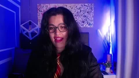 ANDREA  online show from September 19, 2025, 2:29 pm
