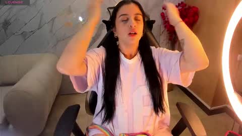 andrea_tasty_tf online show from December 17, 2025, 12:55 pm