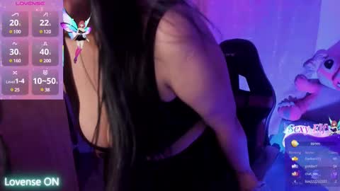 andrea  online show from March 3, 2025, 2:36 am