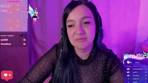 andrea  online show from March 9, 2025, 7:01 am