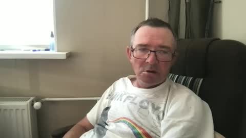 andreass60 online show from September 15, 2025, 5:29 am