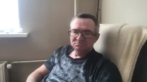 andreass60 online show from April 8, 2026, 7:08 am