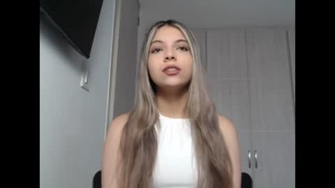 andreau 19 online show from August 6, 2026, 2:08 pm