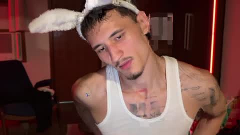 Snapshot of andrematheus chatting on April 6, 2026, 10:11 pm Matty online show from April 6, 2026, 10:11 pm