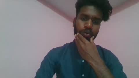 andres01_ online show from April 7, 2026, 2:17 pm