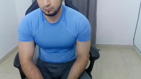 andres180950734 online show from September 25, 2025, 11:25 am
