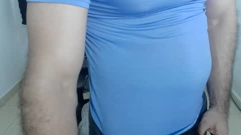 andres180950734 online show from June 15, 2026, 11:07 pm