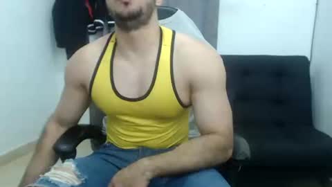 andres180950734 online show from July 28, 2026, 10:42 pm