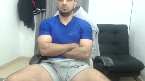 andres180950734 online show from July 30, 2026, 10:14 am