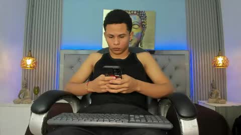 Snapshot of andres1_8 chatting on May 26, 2026, 3:46 am IM ANDRES online show from May 26, 2026, 3:46 am