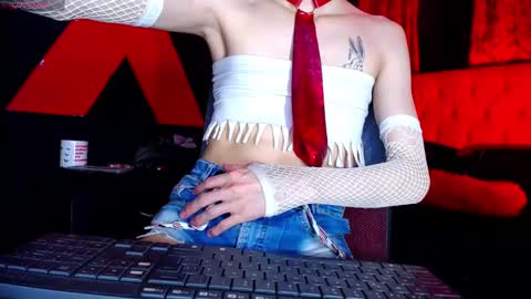Alann online show from May 11, 2026, 4:04 pm