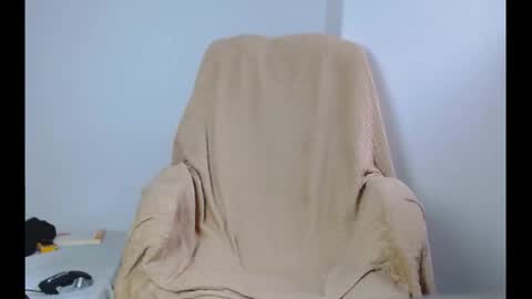 Snapshot of andres_arevalo chatting on June 8, 2026, 8:09 pm andres_arevalo online show from June 8, 2026, 8:09 pm