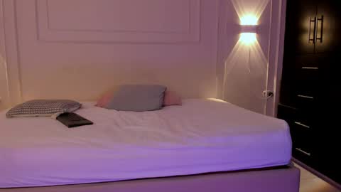 Snapshot of andres_stud chatting on June 4, 2026, 3:56 am andres_stud online show from June 4, 2026, 3:56 am