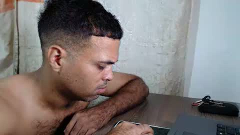 Snapshot of andresfern chatting on November 23, 2025, 11:43 am ANDRES online show from November 23, 2025, 11:43 am