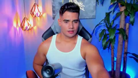 Andres online show from November 9, 2025, 10:08 pm