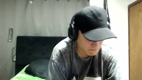 Snapshot of andreshot2026 chatting on August 8, 2026, 12:13 am andreshot2026 online show from August 8, 2026, 12:13 am