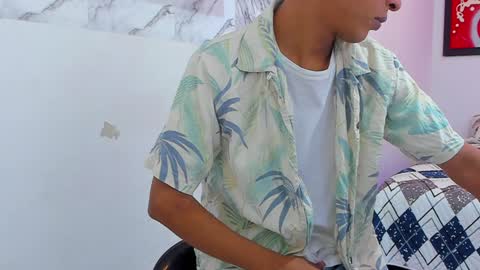 Andres Dean online show from December 2, 2024, 7:49 pm