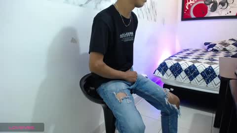 Andres Dean online show from December 13, 2024, 4:38 pm