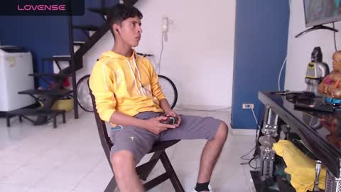 Andres Dean online show from January 25, 2025, 8:31 pm