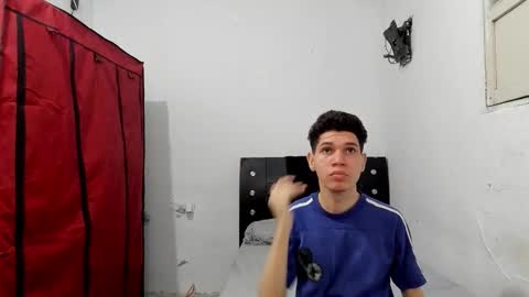 andrew_2811 online show from February 10, 2026, 9:57 am