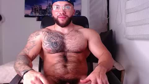 Snapshot of andrew_holden__ chatting on October 1, 2025, 11:55 pm andrew_holden__ online show from October 1, 2025, 11:55 pm