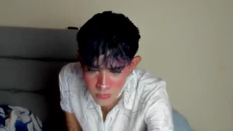 ANDREW independent model online show from December 22, 2025, 9:56 pm