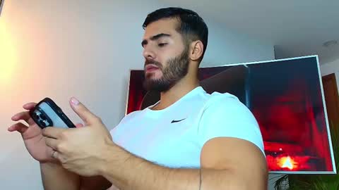 ANDREW WEST online show from February 17, 2025, 11:42 pm