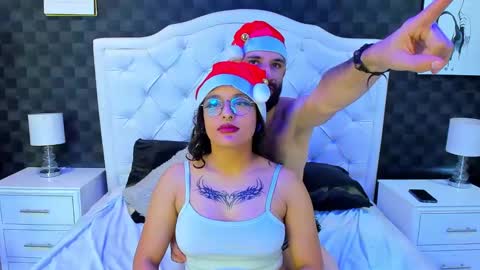 Snapshot of andrew_x_mahyte chatting on December 18, 2024, 3:26 am Andrew online show from December 18, 2024, 3:26 am