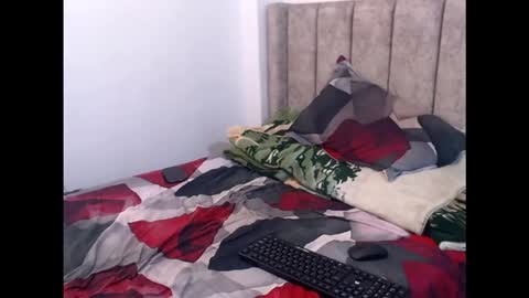 andrewburke06 online show from November 25, 2025, 6:08 pm