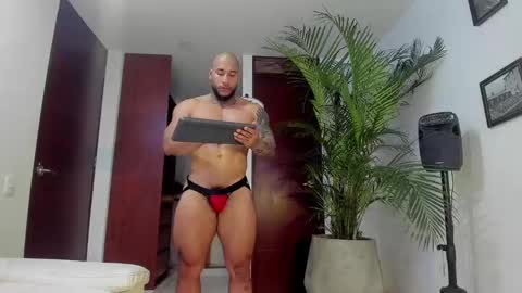 Snapshot of andrewjohnson0 chatting on February 25, 2025, 6:20 pm Andrew Johnson online show from February 25, 2025, 6:20 pm